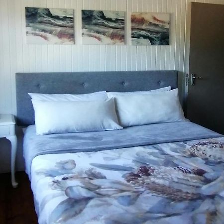 Knysna N2 Lodge Exterior foto
